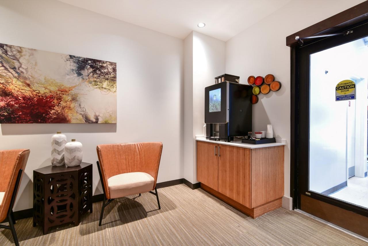 Global Luxury Suites Downtown Бостон Экстерьер фото