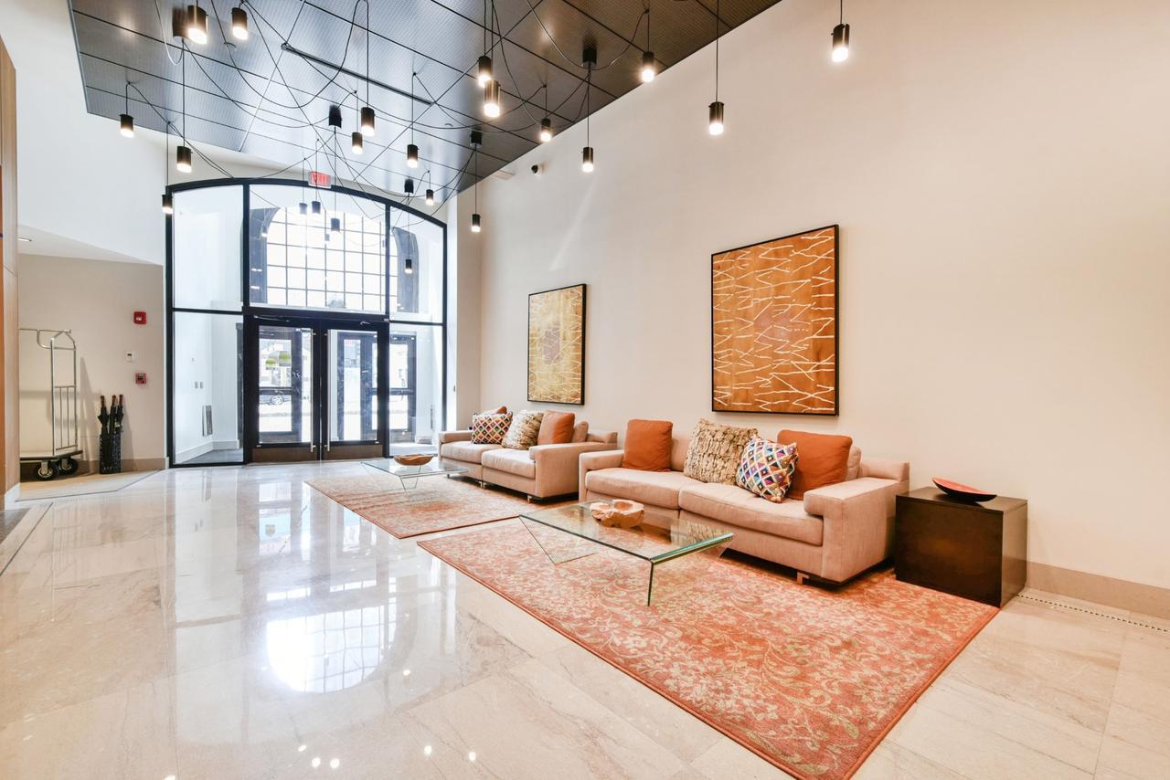 Global Luxury Suites Downtown Бостон Экстерьер фото